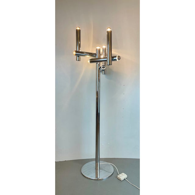 1970s Space Age Floor Lamp attributed to Goffredo Reggiani, Italy, 1970s For Sale - Image 5 of 12