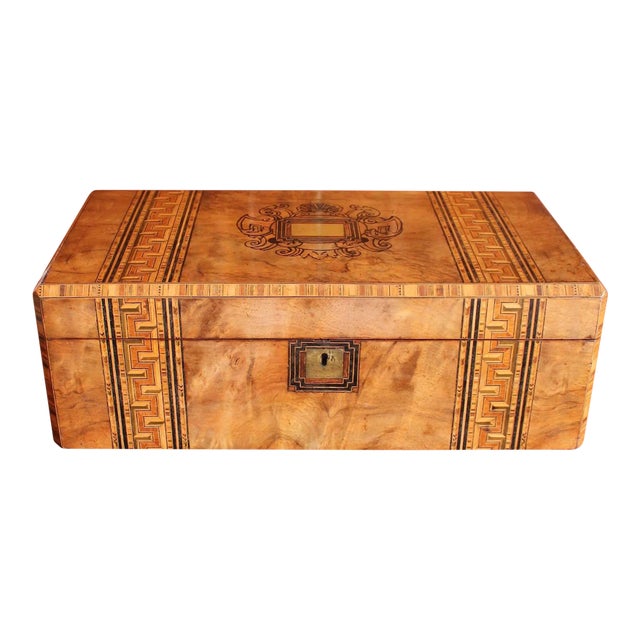 Large Tunbridge Ware Burl Walnut Box With Cartouche For Sale