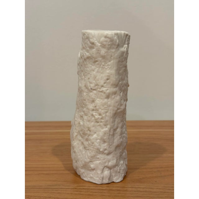 Contemporary Villa & House Small Vase For Sale - Image 3 of 10