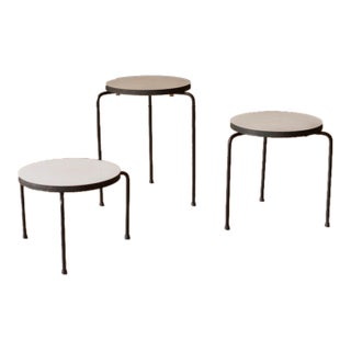 Set of Three Mid Century California Modern Nesting Round Tripod End Tables For Sale