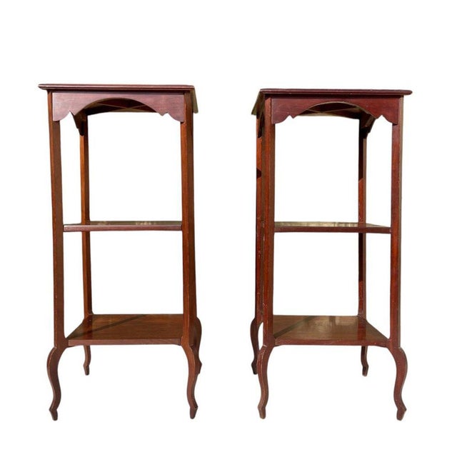 Period: 20th century Style: Louis 15th - Transition Condition: Good condition Material: Mahogany Width: 54cmHeight:...