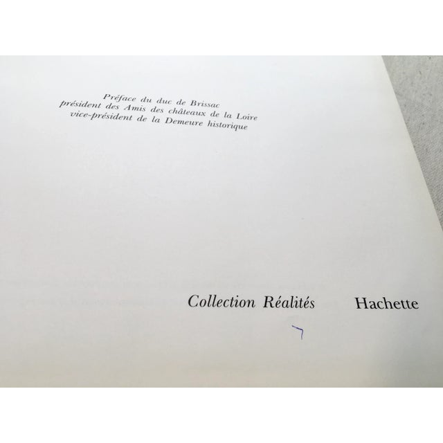 Blue 1960s Merveilles Des Chateaux Du Val De Loire Book For Sale - Image 8 of 9