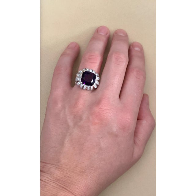6.5 Carat Amethyst And 1.5 Carat Diamond Ring 18 Karat White Gold, 1970s, Italy For Sale - Image 12 of 18