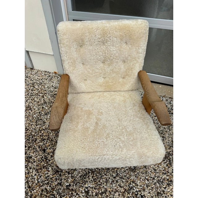 Mid-Century Modern Pair of Tripod Lounge Chairs Attributed to Guillerme Et Chambron for Votre Maison, 1960 For Sale - Image 3 of 10