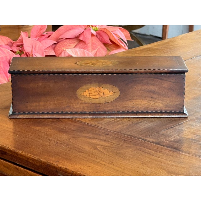 Traditional 19th Century Small Inlaid Box For Sale - Image 3 of 9