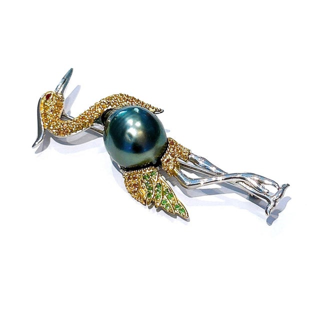 Bochic “Orient” Vintage Diamond, Sapphire & Tahiti Pearl Brooch Set 18K Gold & For Sale In New York - Image 6 of 8