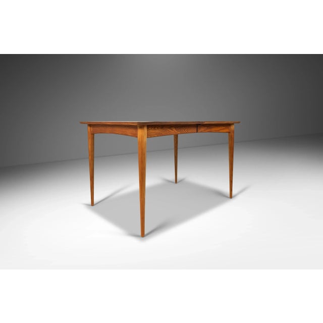 Angular Mid Century Modern Extension Dining Table in Solid Oak, Usa, Century 1960's For Sale - Image 13 of 13
