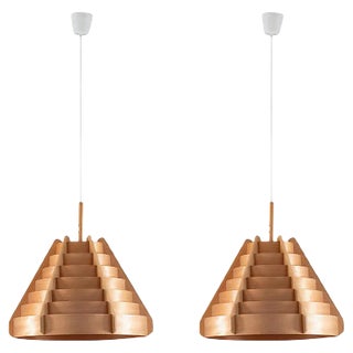 Scandinavian Pendant Lamps in Pine by Hans-Agne Jakobsson for Ellysett, 1960s, Set of 2 For Sale
