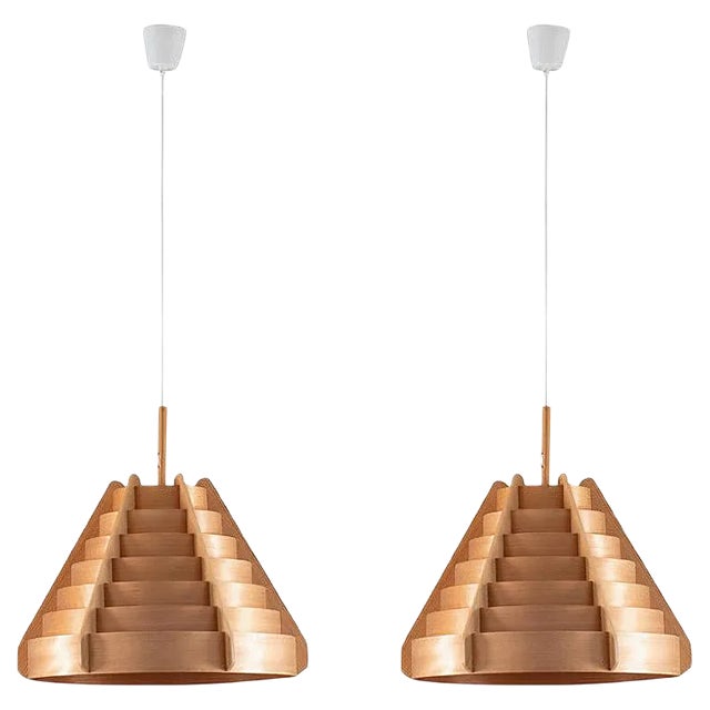 Scandinavian Pendant Lamps in Pine by Hans-Agne Jakobsson for Ellysett, 1960s, Set of 2 For Sale