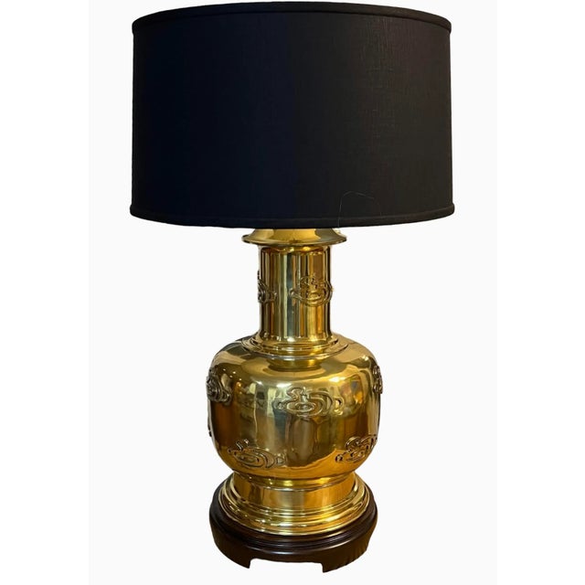 Vintage Mid 20th Century La Barge Hollywood Regency Chinoiserie Brass Table Lamp Without Shade For Sale - Image 13 of 13