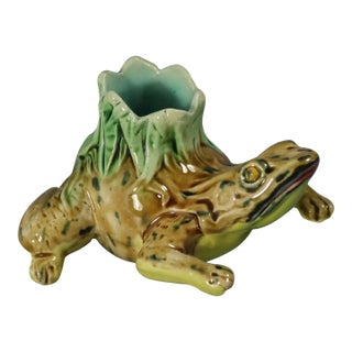 19th Century Rare Holdcroft Majolica Frog Toothpick Holder For Sale
