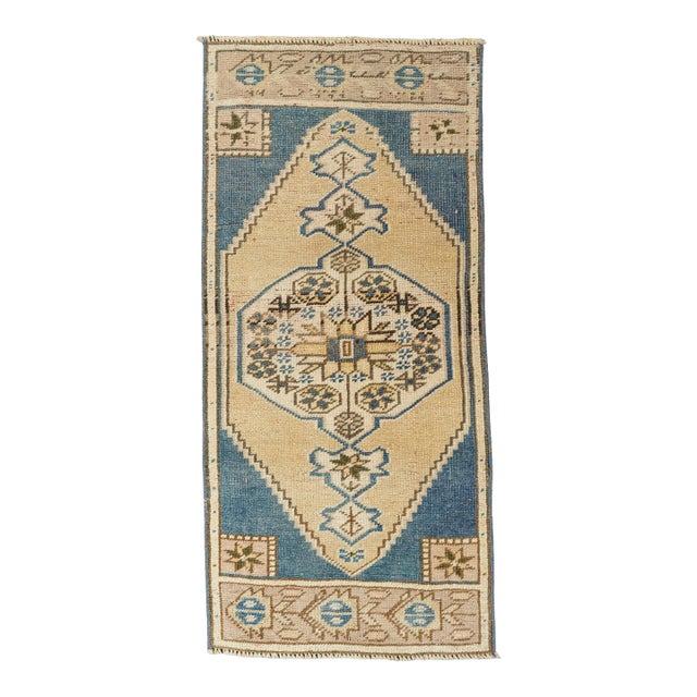 Turkish Mini Rug Oriental Hand Knotted Vintage Rug 1'5" x 3' #21221 For Sale