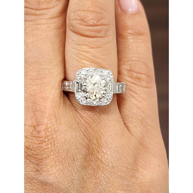 Modern 2.00 Ct Diamond Engagement Ring Size 5.5 For Sale - Image 3 of 9