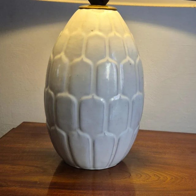 Swedish Modern Table Lamp in Glazed Earthenware by Anna-Lisa Thomson, Mid-1900s For Sale - Image 4 of 6