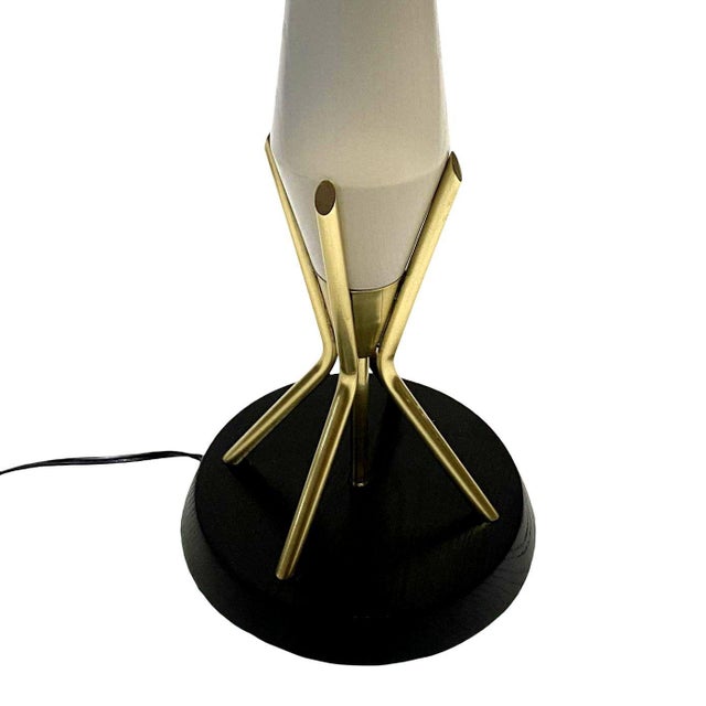 1950s 1950s Mid Century Googie Table Lamp With Spun Fiberglass Shade For Sale - Image 5 of 7