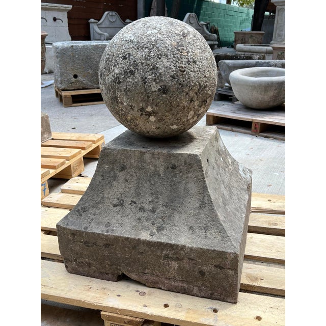 Pair of 18th Century French Carved Limestone Pillar Ball Finials For Sale - Image 11 of 18