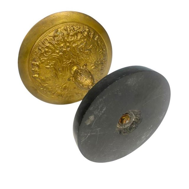 French Ormolu Classical Tazzas on Marble Bases, 1880, Set of 2 For Sale - Image 6 of 7