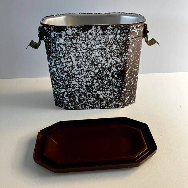 1920 French Enamel Lunch Carrier For Sale - Image 4 of 8