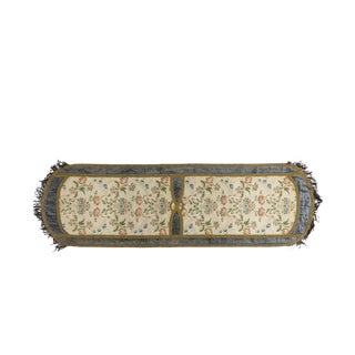 19th Century Table Runner in Embroidered Silk For Sale