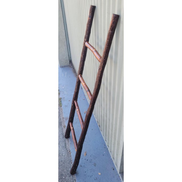 This is quite unusual for Old Hickory Furniture Company in great condition. Sometimes used of antique textiles or clothing.