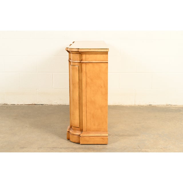 Henredon French Regency Louis XVI Hand Painted Console or Bar Cabinet For Sale - Image 10 of 13
