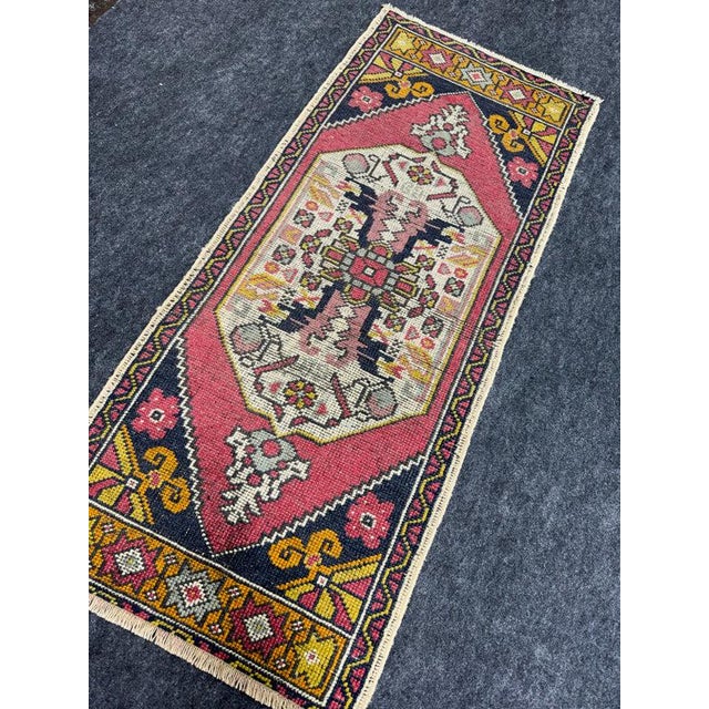Early 21st Century Turkish Yastik Rug 1'8" x 4' For Sale - Image 5 of 5