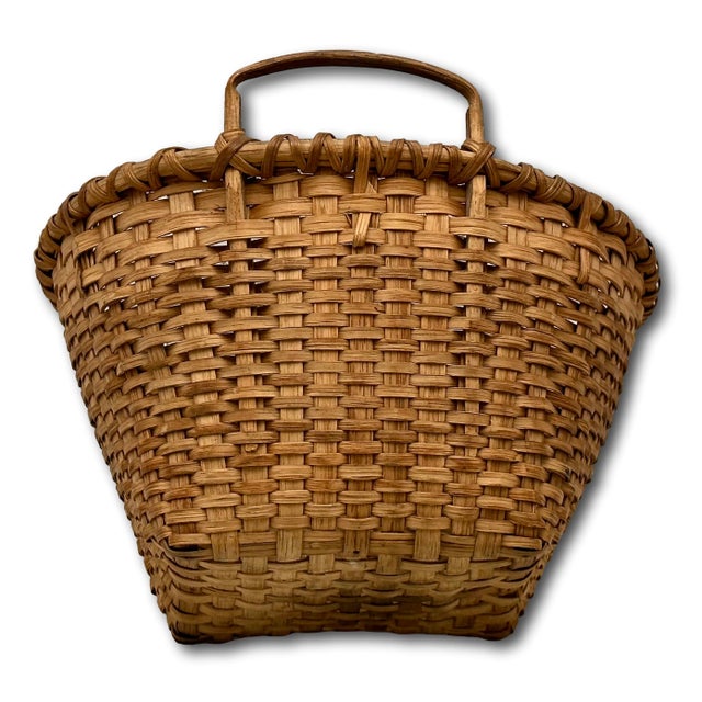 Sienna Excellent Smaller 10 Inch Size Antique American Hand Woven Ash Splint Berry Basket With Nice Patina - Late 19th Century For Sale - Image 8 of 18