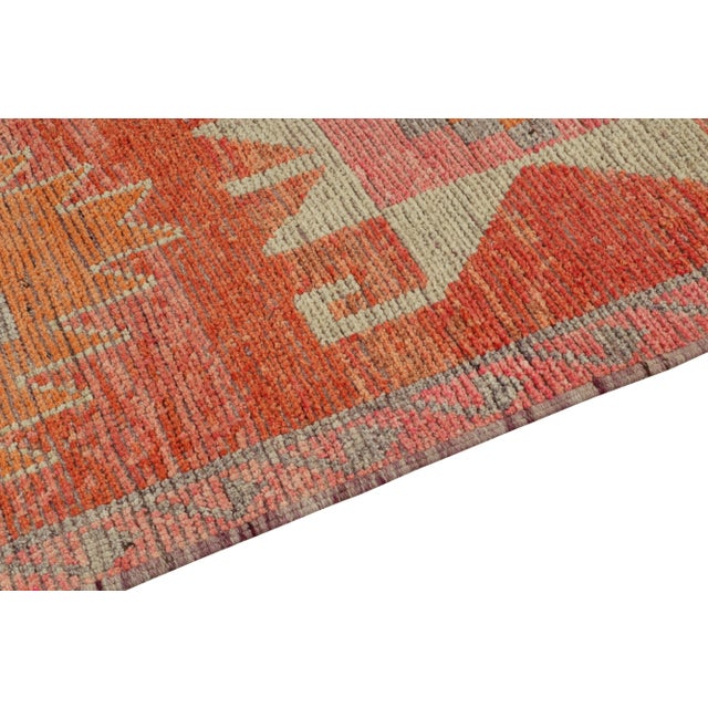1950s 1950s Vintage Tribal Runner in Pink, Red and Orange Medallions For Sale - Image 5 of 7