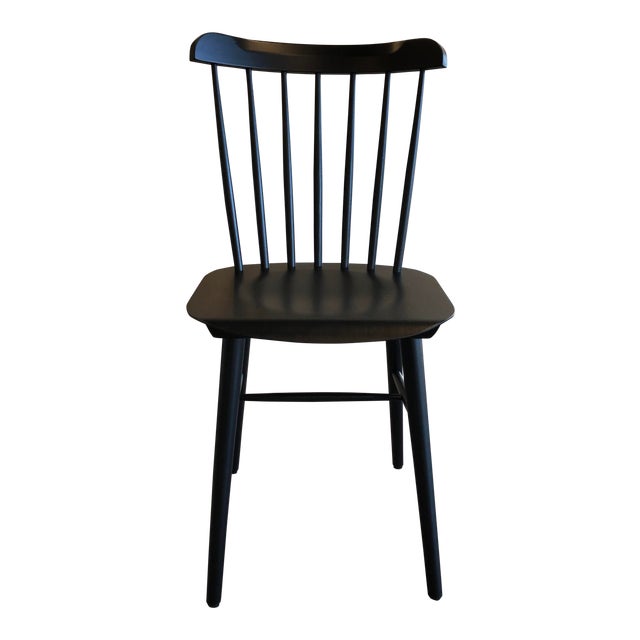 Modern Design Within Reach Black Salt Chair
