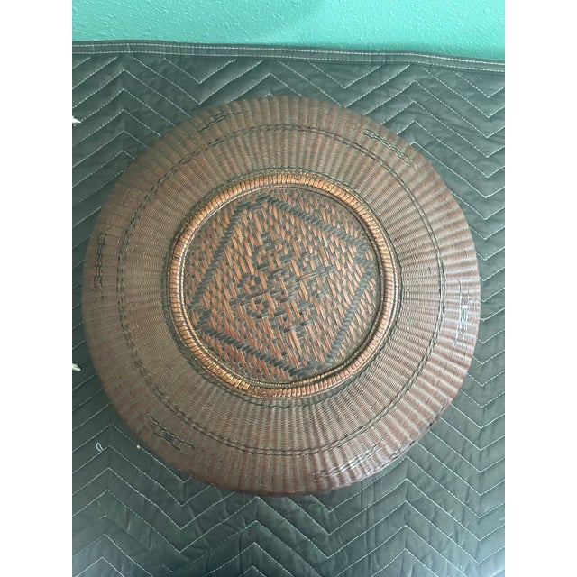 Early 20th Century Antique Chinese Finely Woven Bamboo Basket With Carved Floral Collar, Early 20th Century For Sale - Image 5 of 10