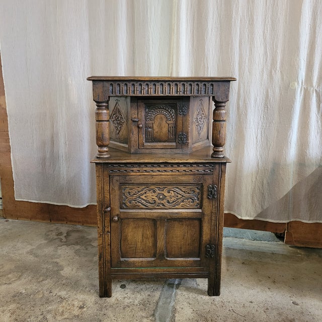Gothic 1920s Small English Gothic Revival Oak Court Cupboard For Sale - Image 3 of 9