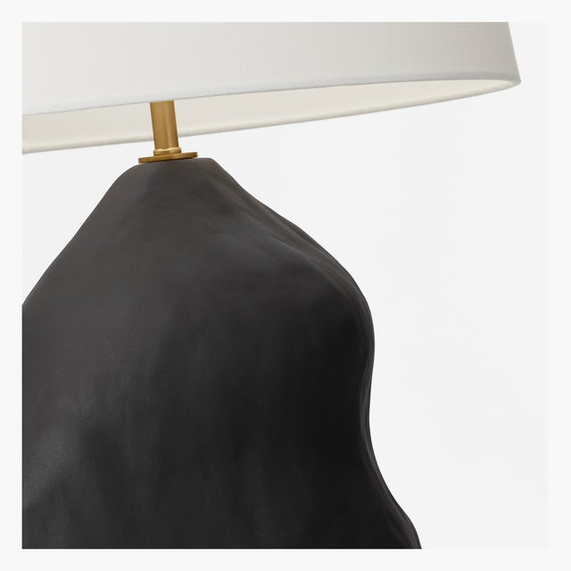Visual Comfort Hable by Visual Comfort Studio Hable Broxton Table Lamp in Rough Black Ceramic For Sale - Image 4 of 7