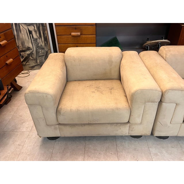 A rare and elegant set of three modular armchairs, model D120, designed by Valeria Borsani and Alfredo Bonetti for the...