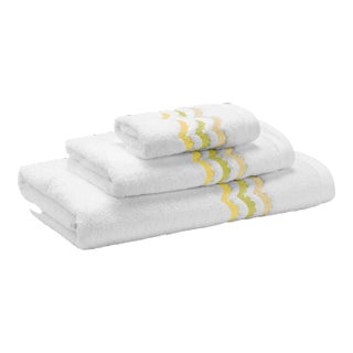 Celerie Kemble + Hamburg House Whimsical Lemon Scallop Towel Set - 3 Pieces For Sale