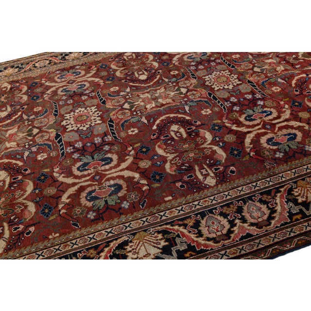 Antique Style Mahal Persian Area Rug Large-Scale Floral Hand-Knotted Wool 1940s For Sale In New York - Image 6 of 10