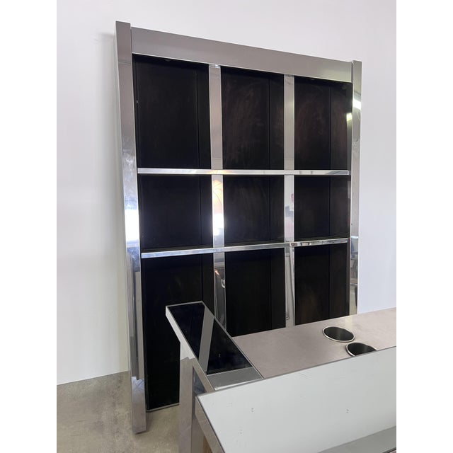 Illuminated Bar Cabinet, 1970s, in Good conditions. Designed 1970 to 1979