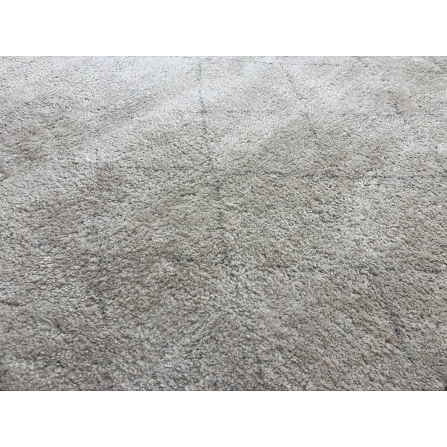 Ivory Rh Iman Diamond Wool Rug 9x12 - Ivory/Silver For Sale - Image 8 of 18