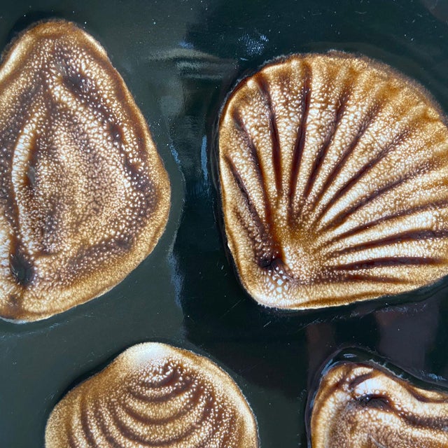 Vintage French Majolica Oyster Plates attributed to Elchinger, 1960s, Set of 6 For Sale - Image 11 of 12