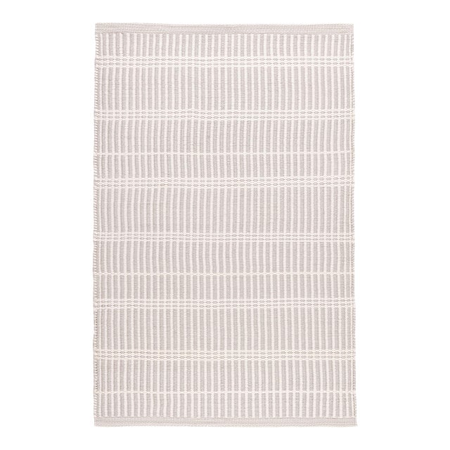Dash & Albert by Annie Selke Marlo Platinum Indoor/Outdoor Rug, 8' 6" x 11' 6" For Sale
