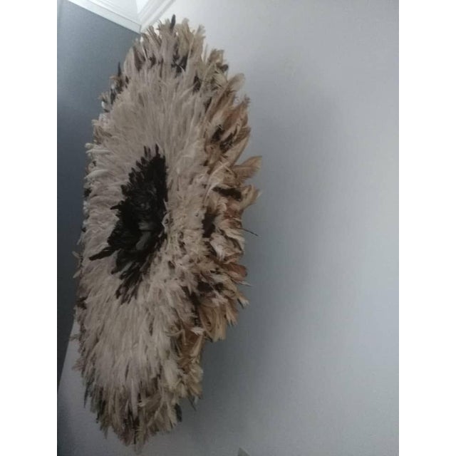 Juju hat white and natural of 39" (100 cm). Juju hat made with natural feathers and rattan. Juju hat woven and...