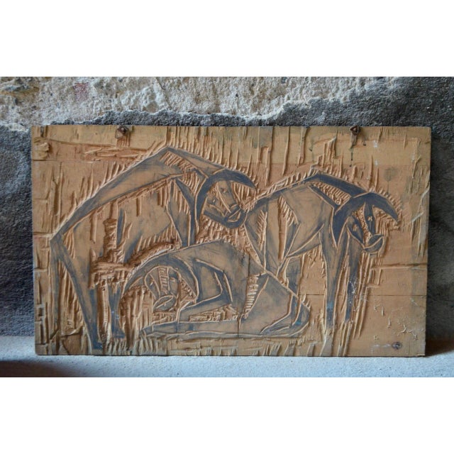 The plywood was engraved in its thickness for silk screen printing. For spins of the story, here transformed! On the tool...