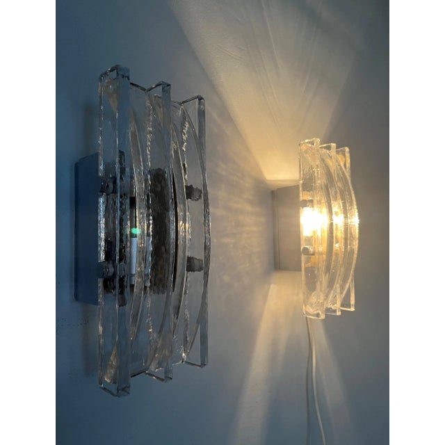 Mid-Century Modern Italian Murano Crystal Wall Lights from Poliarte, 1970s, Set of 2 For Sale - Image 3 of 6