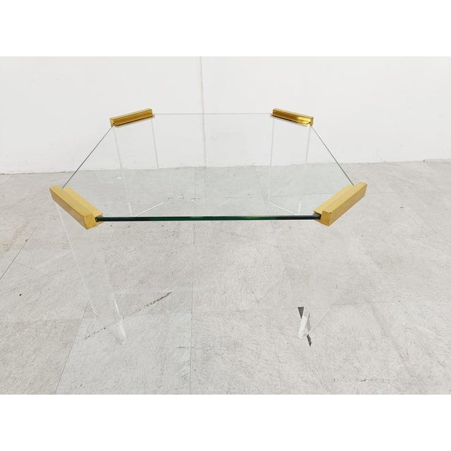 Acrylic Glass and Brass Coffee Tables, 1970s, Set of 2 For Sale - Image 9 of 13