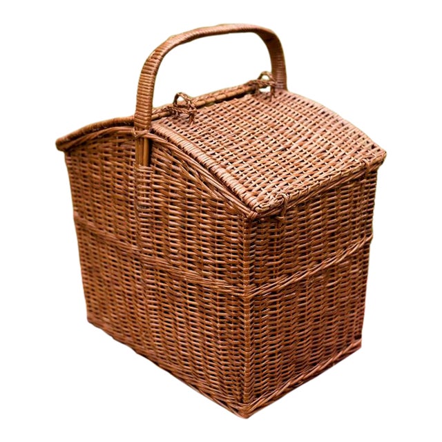 Amara Handmade Willow Rattan Picnic Basket For Sale