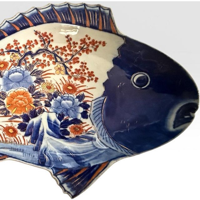 Navy Blue Antique Japanese Meiji Period Imari Porcelain Sea Bream Fish Platter For Sale - Image 8 of 10
