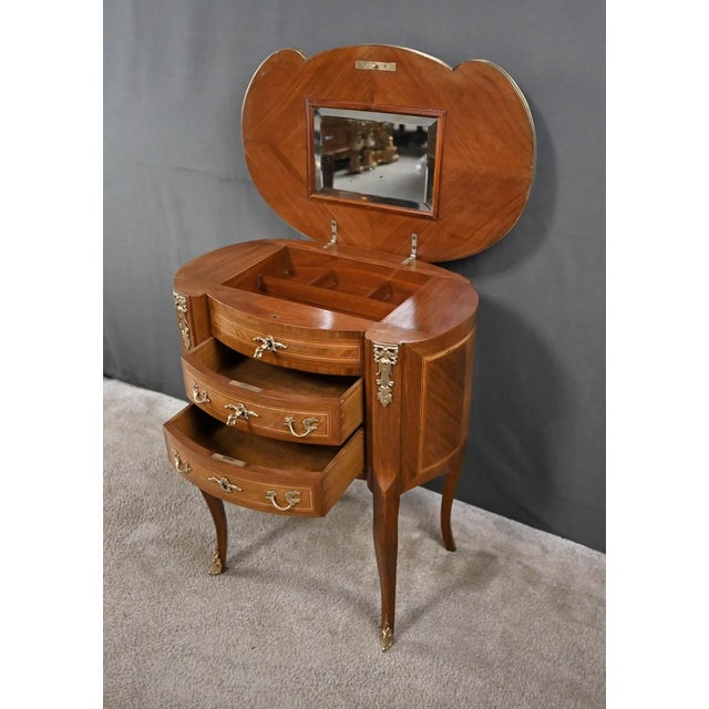 1940s Small Transitional Mahogany Dressing Table, 1940 For Sale - Image 5 of 18
