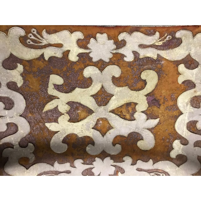 Antique Spanish Throne in Walnut and Skin, 1600s For Sale - Image 6 of 18