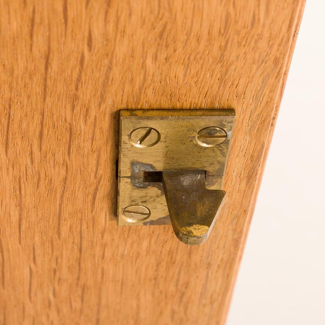 Mid-Century Oak Bookcase by Hans J. Wegner for Ry Møbler, 1960s For Sale - Image 10 of 18