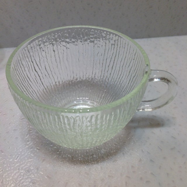 Glass Jeannette Glass Vintage Luncheon Service- Set of 8 For Sale - Image 7 of 7