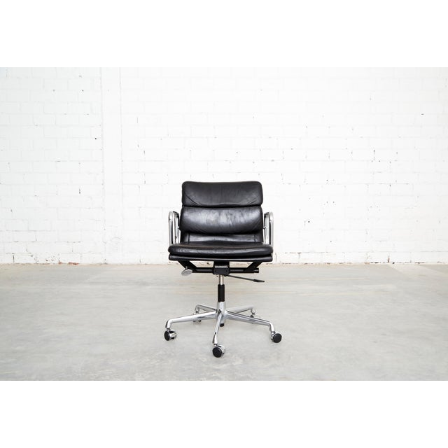 Vintage EA217 Office Chair by Charles & Ray Eames for Vitra, 1980s For Sale - Image 18 of 18